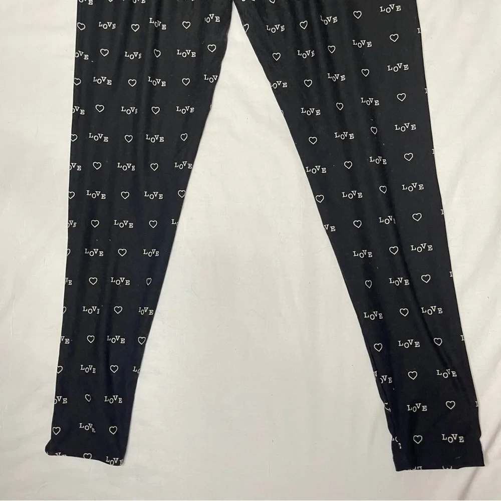3/$15 LULA ROE “❤️Love” Black Leggings, TC - Picture 5 of 7